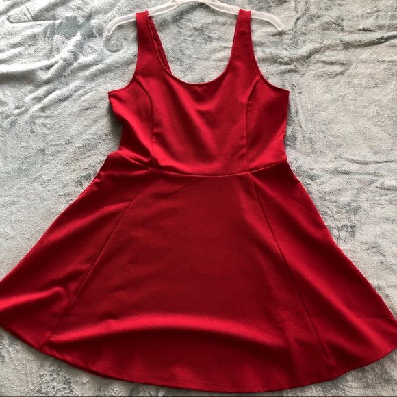H&M Dresses & Skirts - H&M Ribbed Skater Dress
